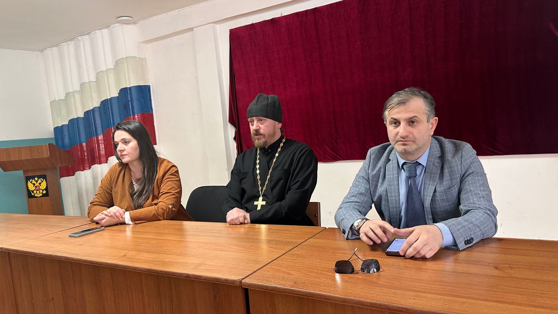 В Дагестане обсудили вопросы межконфессионального согласия и профилактики экстремизма среди курсантов кадетской школы